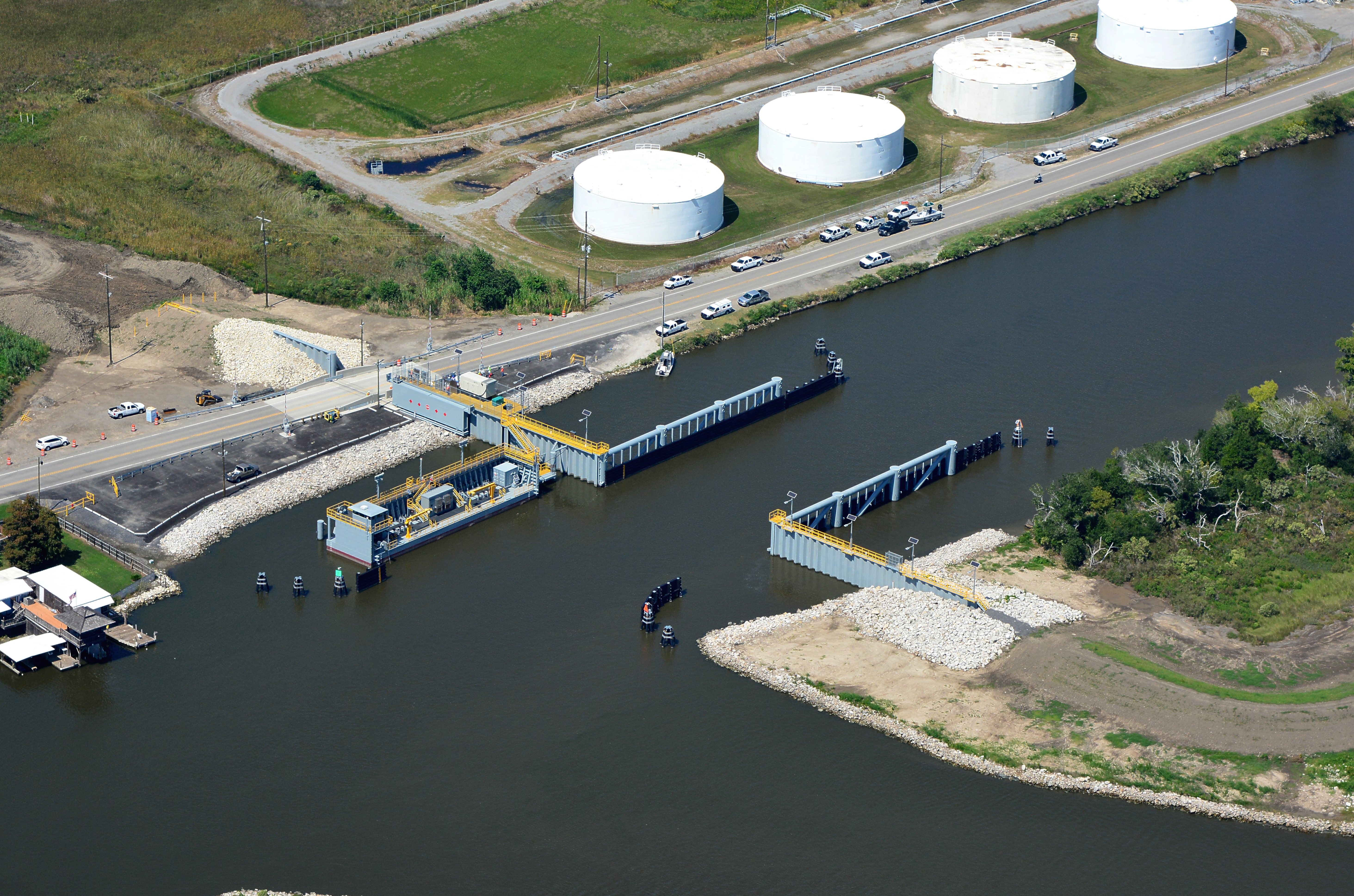 BAYOU PETIT CAILOU BARGE GATE